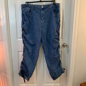 BOOHOO BLUE LACE UP JEANS PLUS SIZE 18